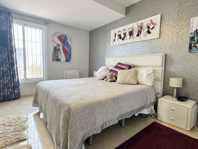 Penthouse in Los Almendros