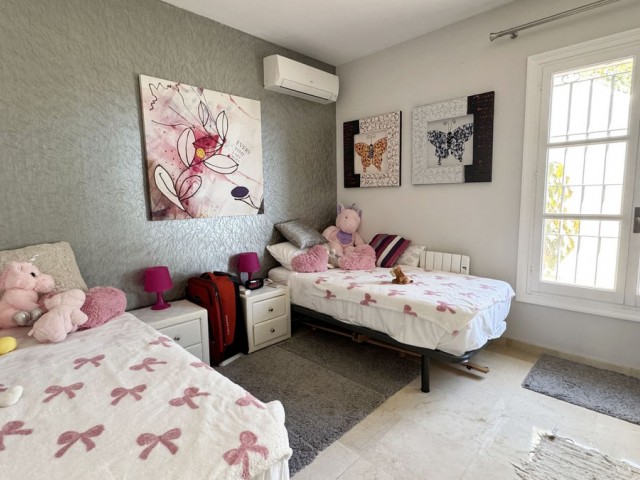Penthouse in Los Almendros