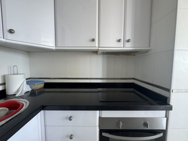 Apartamento con 2 Dormitorios  en Puerto de Cabopino