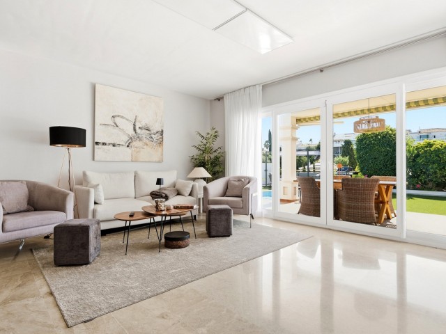 Villa, Cerros del Aguila, R5490271