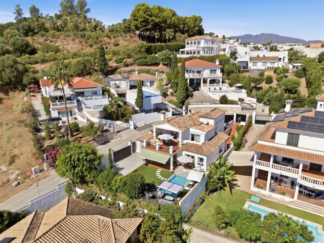 4 Bedrooms Villa in Cerros del Aguila