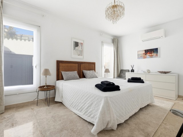 4 Bedrooms Villa in Cerros del Aguila