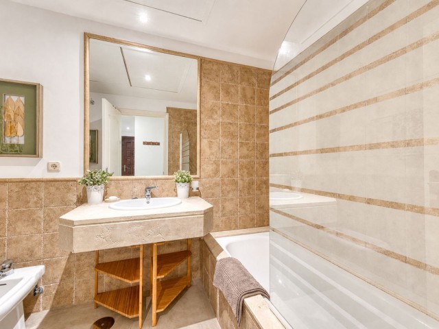 Apartamento con 2 Dormitorios  en Los Flamingos