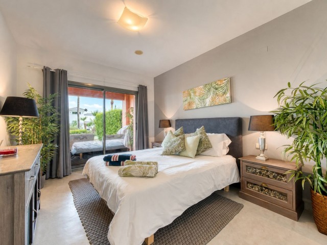 Apartamento con 2 Dormitorios  en Los Flamingos