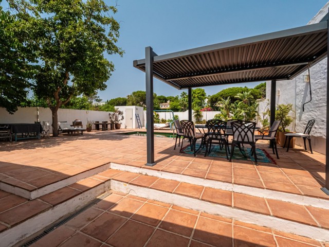 4 Slaapkamer Rijtjeshuis in Reserva de Marbella