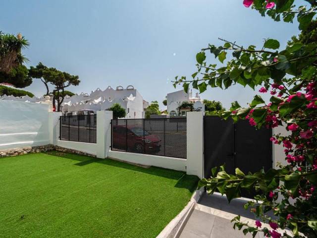 4 Slaapkamer Rijtjeshuis in Reserva de Marbella