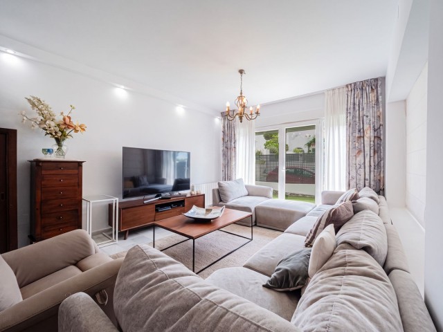 4 Slaapkamer Rijtjeshuis in Reserva de Marbella