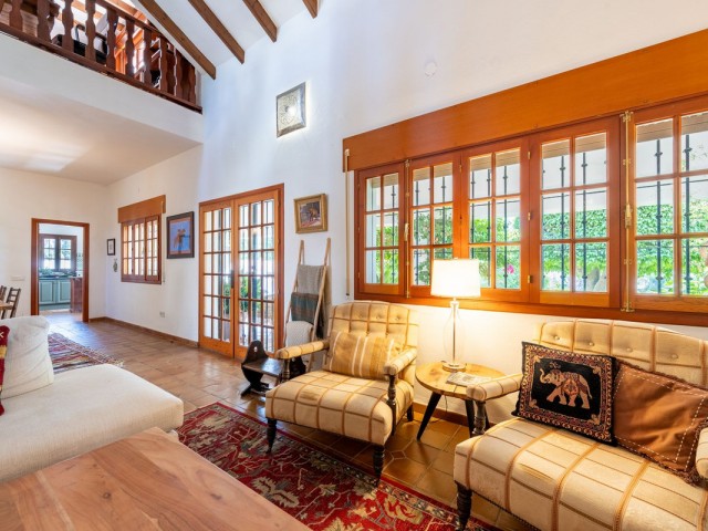 4 Schlafzimmer Villa in El Coto