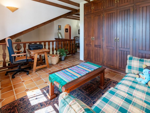 4 Schlafzimmer Villa in El Coto