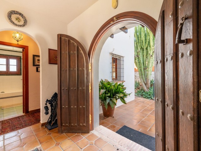 4 Schlafzimmer Villa in El Coto