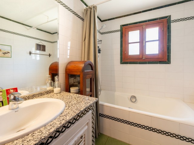 4 Schlafzimmer Villa in El Coto