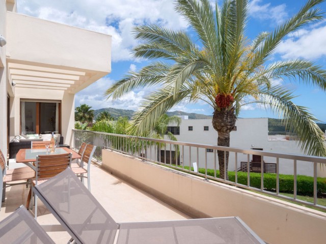 Apartamento, Altos de los Monteros, R5413324
