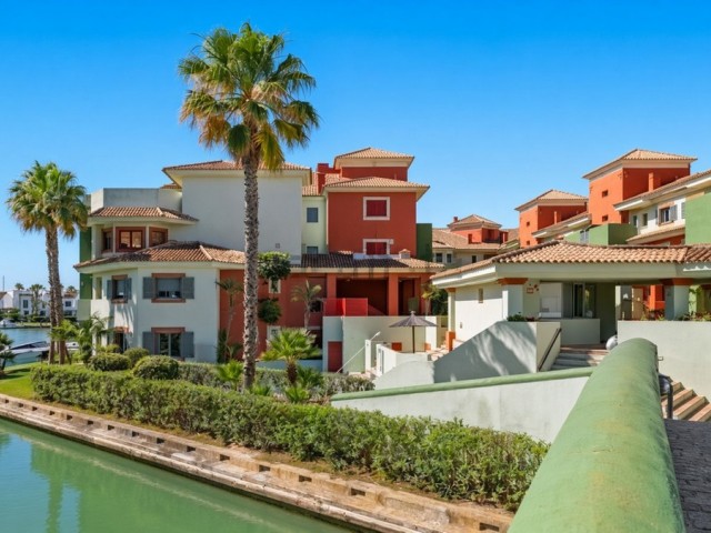 Apartment, Sotogrande Marina, R5493928