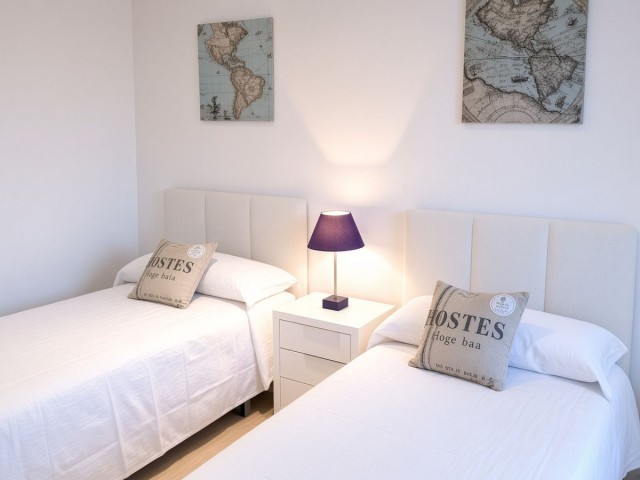 Apartment, Sotogrande Marina, R5493928