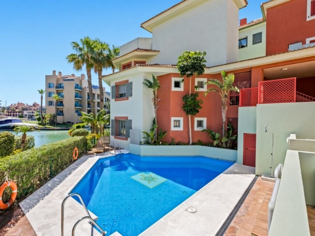 2 Slaapkamer Appartement in Sotogrande Marina