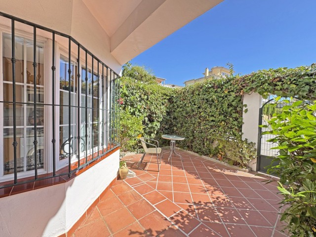 2 Bedrooms Townhouse in Cabopino