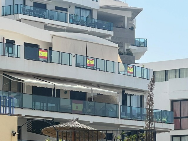 Penthouse, Riviera del Sol, R5461687