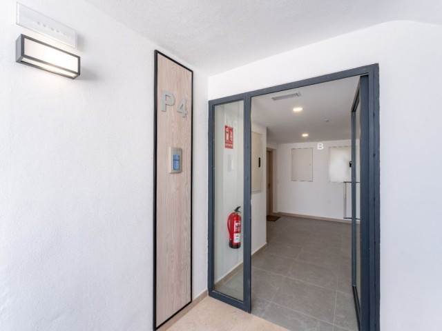 2 Bedrooms Apartment in La Duquesa