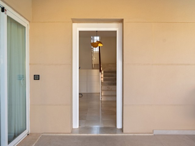 Villa con 4 Dormitorios  en La Cala Hills