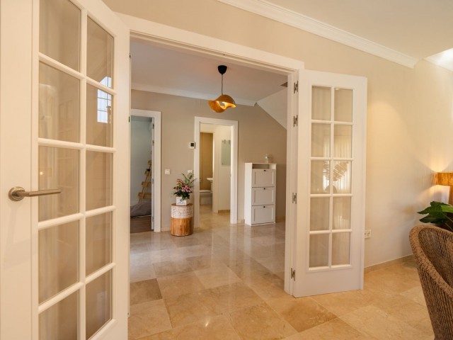 Villa con 4 Dormitorios  en La Cala Hills