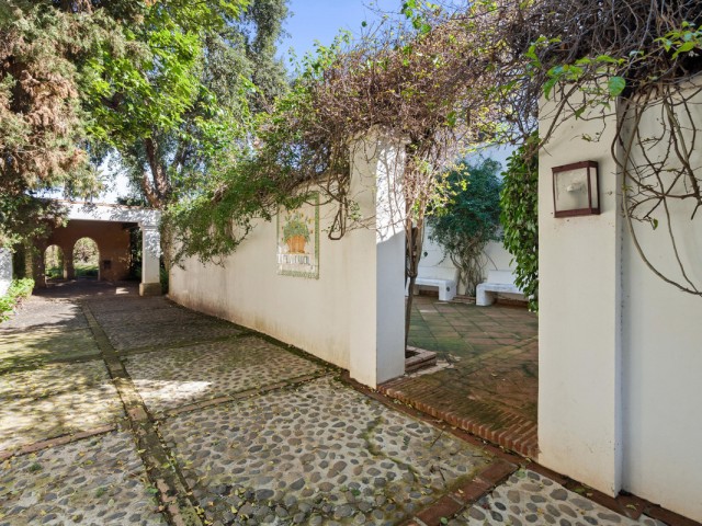 Villa, Sotogrande Costa, R5499355