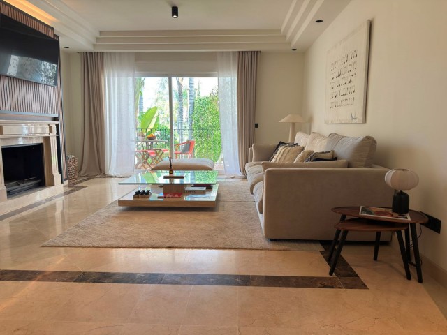 Apartment, Sierra Blanca, R5499535