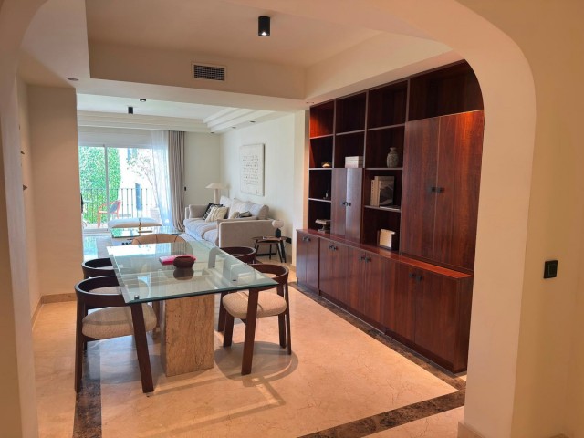 3 Bedrooms Apartment in Sierra Blanca