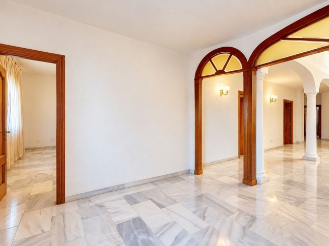 7 Bedrooms Villa in Arroyo de la Miel