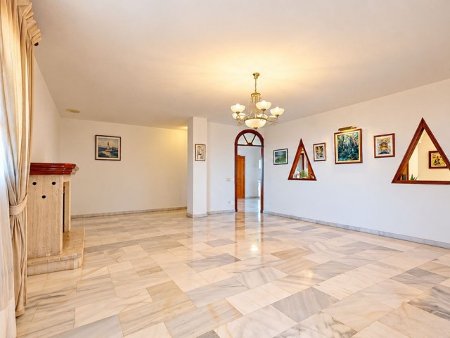 7 Bedrooms Villa in Arroyo de la Miel