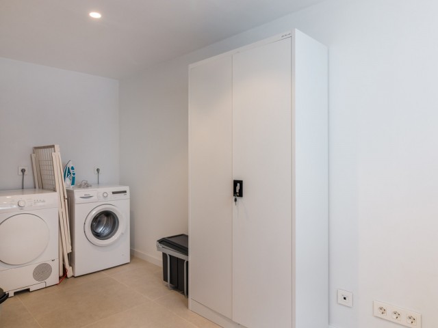 2 Bedrooms Townhouse in Istán