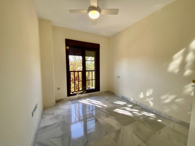 Apartamento con 2 Dormitorios  en Hacienda del Sol