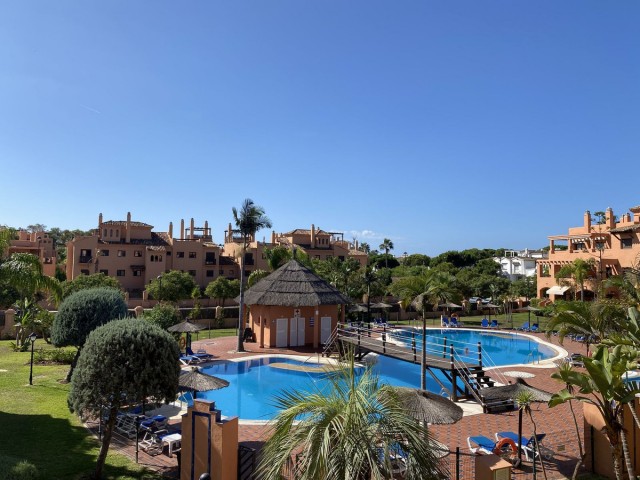 Apartamento con 2 Dormitorios  en Hacienda del Sol