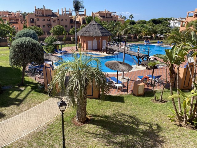 Apartamento con 2 Dormitorios  en Hacienda del Sol