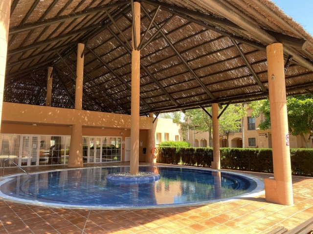 Apartamento con 2 Dormitorios  en Hacienda del Sol