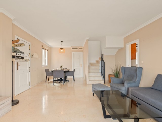 Apartment, Elviria, R5502505