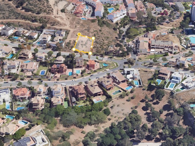 Plot in Torrequebrada