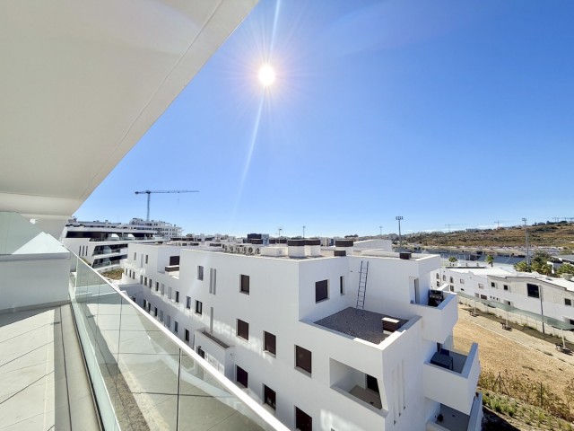 3 Bedrooms Apartment in Estepona