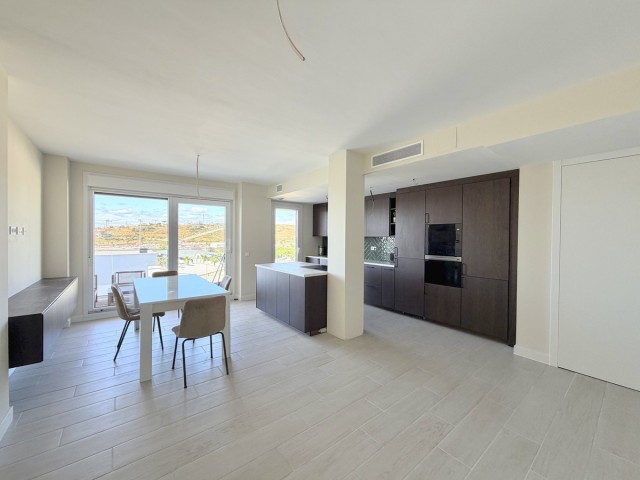 3 Bedrooms Apartment in Estepona