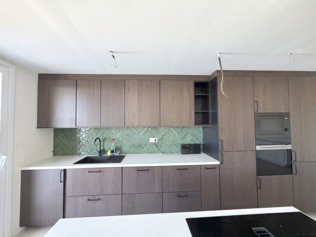 3 Bedrooms Apartment in Estepona