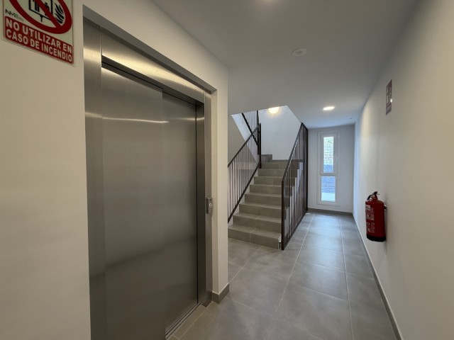 3 Bedrooms Apartment in Estepona