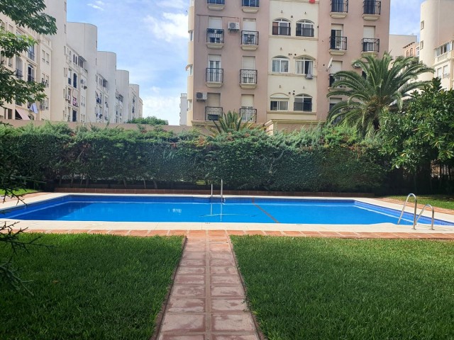 Apartment, Torremolinos, R5502640