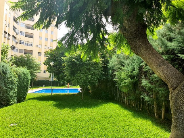 4 Bedrooms Apartment in Torremolinos