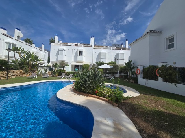 3 Bedrooms Townhouse in Nagüeles