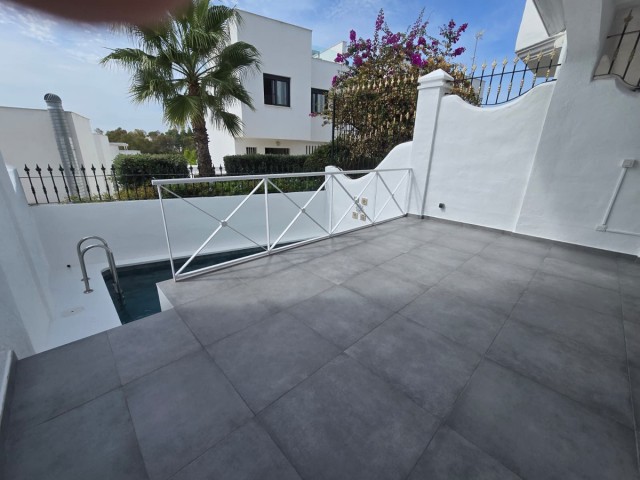 3 Bedrooms Townhouse in Nagüeles