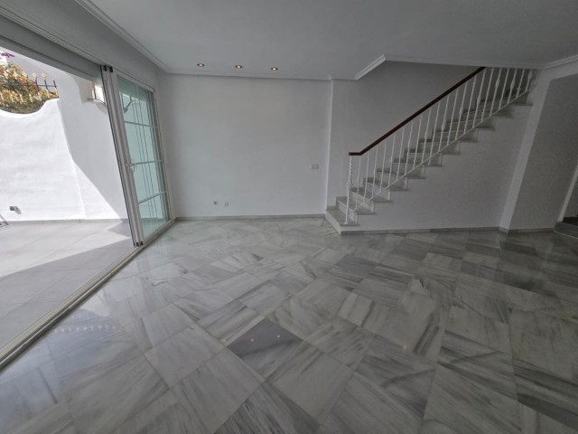 3 Bedrooms Townhouse in Nagüeles