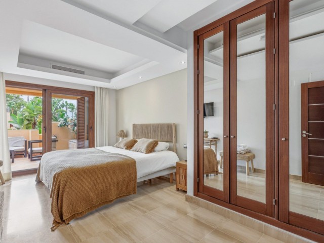 Penthouse in New Golden Mile