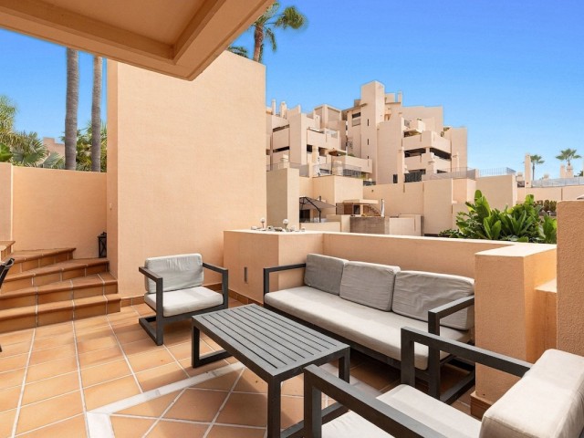 Penthouse in New Golden Mile