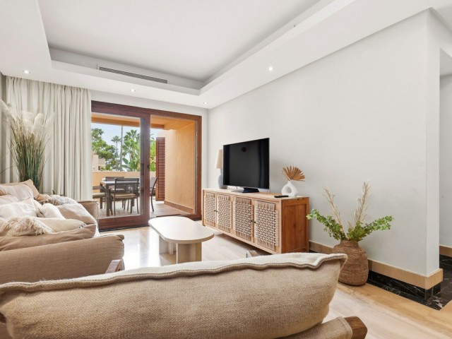 Penthouse in New Golden Mile