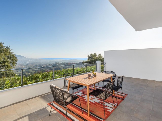 Maison mitoyenne avec 3 Chambres  à La Mairena
