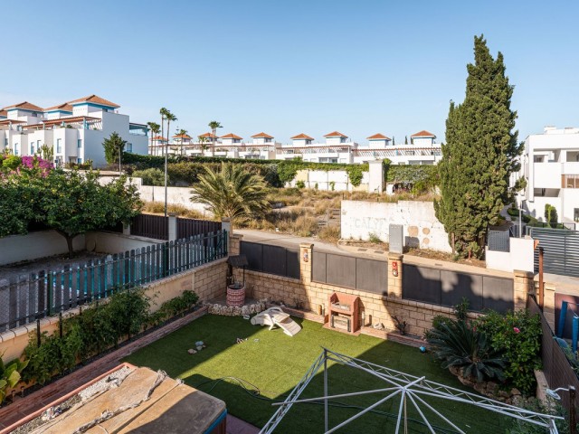 Rijtjeshuis, Cancelada, R4319359